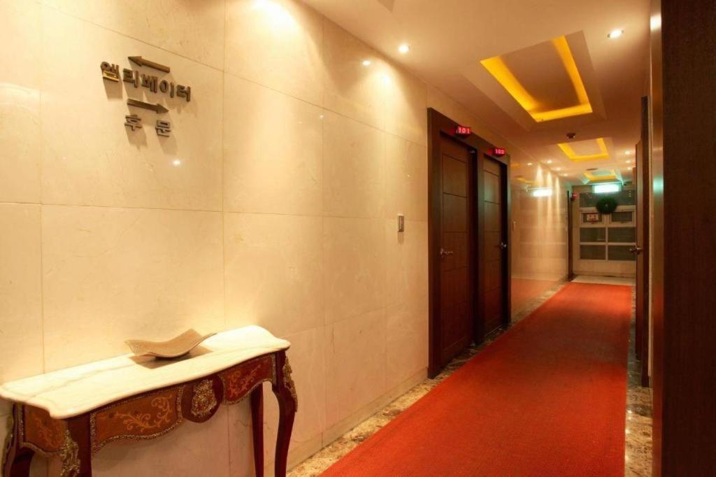 Sinyoung Motel 首爾 外观 照片