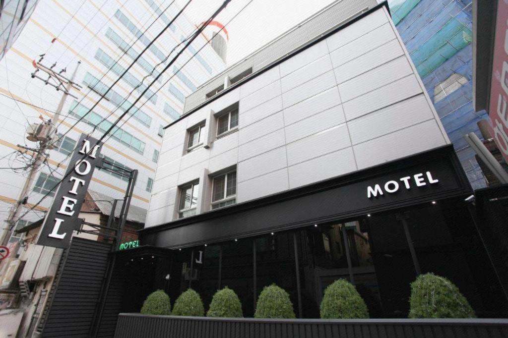Sinyoung Motel 首爾 外观 照片